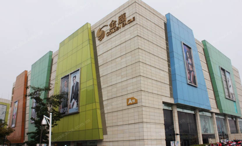 峨边金鹰奥莱城